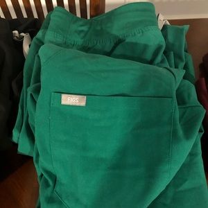 FIGS Women's Pants Livingston Hunter Green Large R